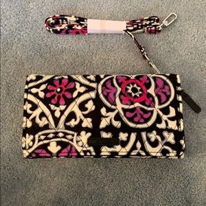 Vera Bradley Convertible Crossbody/Wristlet